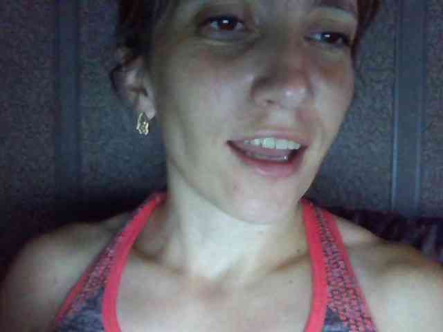 BabyLove4432 webcam