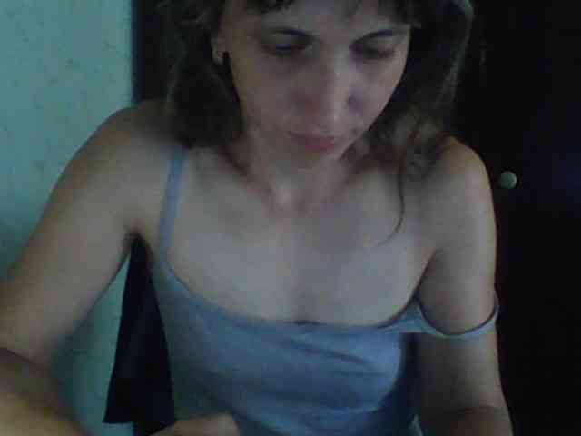 BabyLove4432 webcam