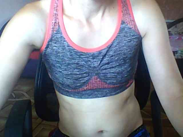 BabyLove4432 webcam