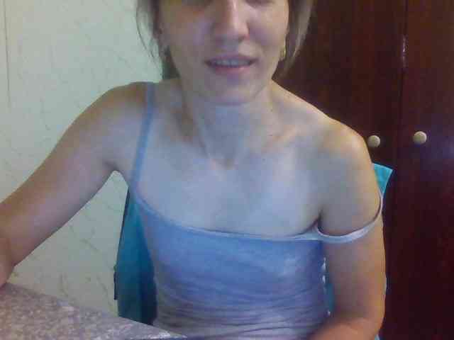 BabyLove4432 webcam