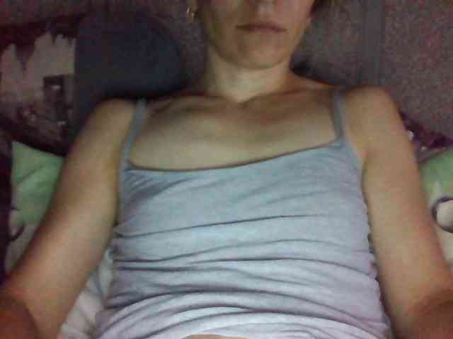 BabyLove4432 webcam