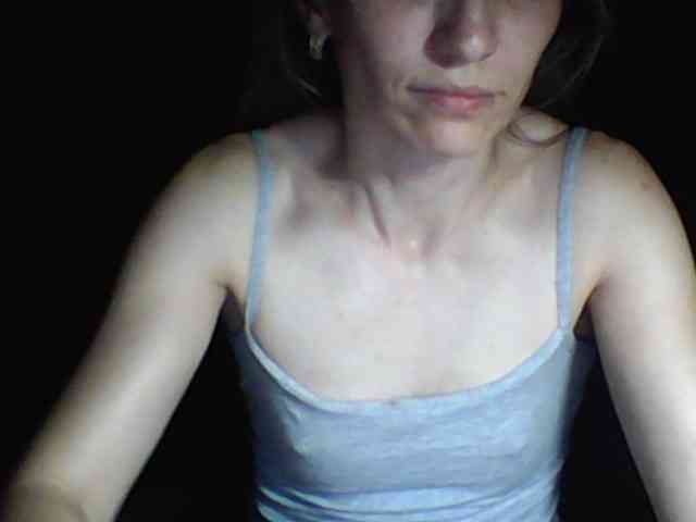 BabyLove4432 webcam