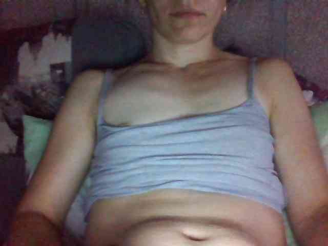 BabyLove4432 webcam