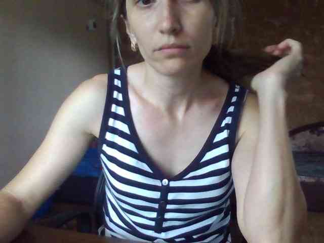 BabyLove4432 webcam