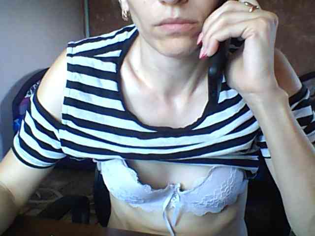 BabyLove4432 webcam