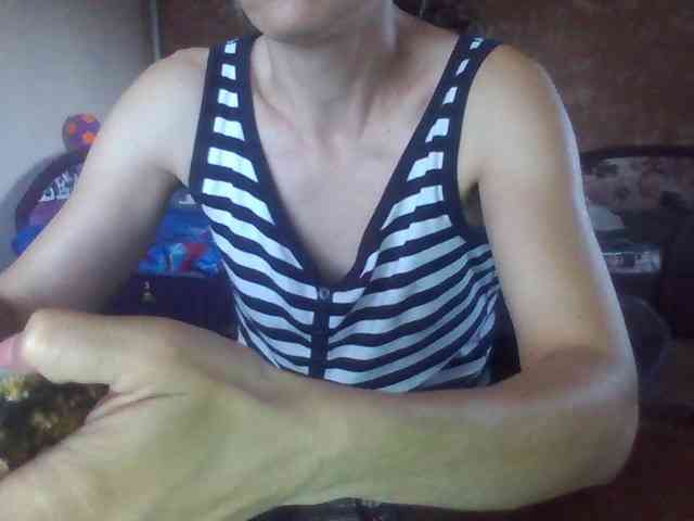 BabyLove4432 webcam