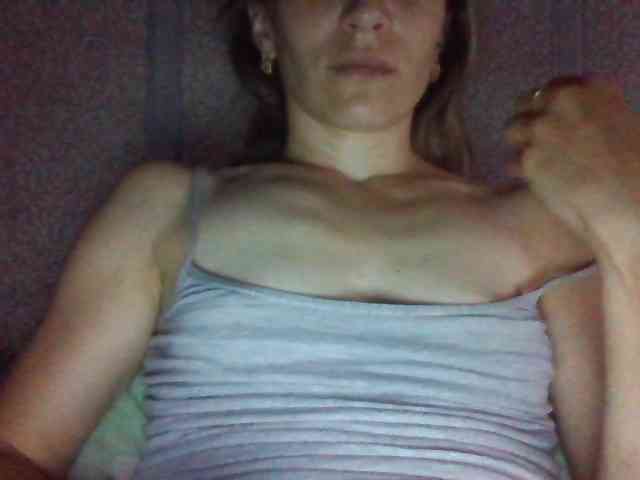 BabyLove4432 webcam
