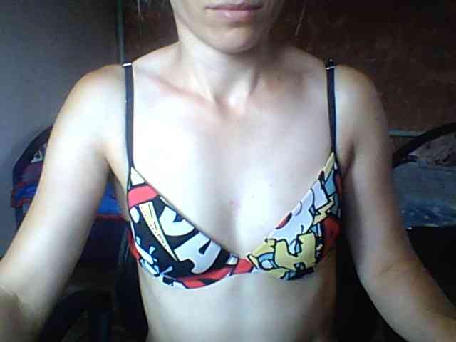 BabyLove4432 webcam