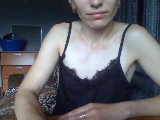 BabyLove4432 webcam