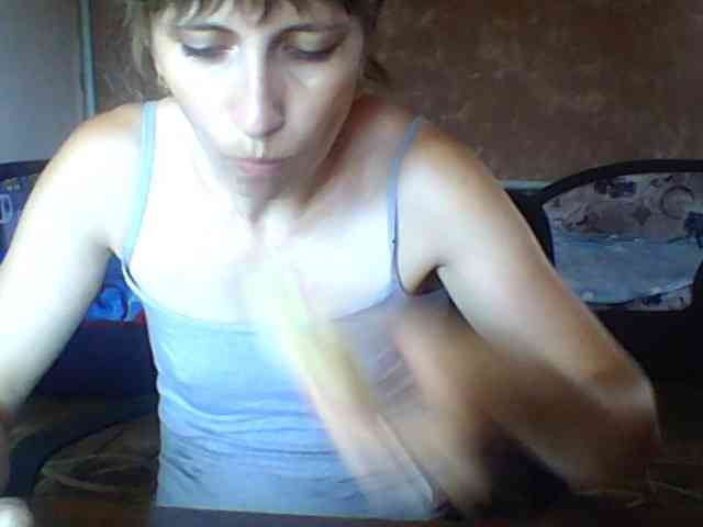 BabyLove4432 webcam
