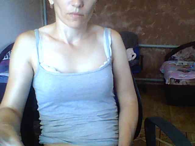 BabyLove4432 webcam