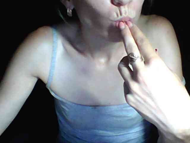 BabyLove4432 webcam