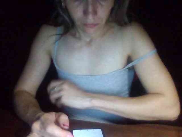 BabyLove4432 webcam