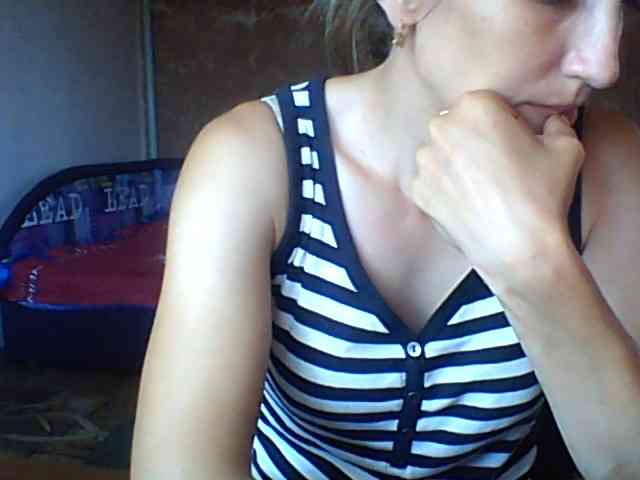 BabyLove4432 webcam