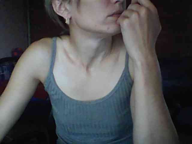 BabyLove4432 webcam