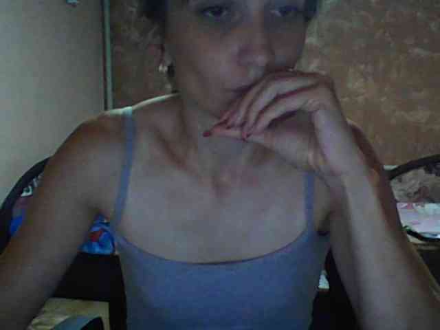 BabyLove4432 webcam