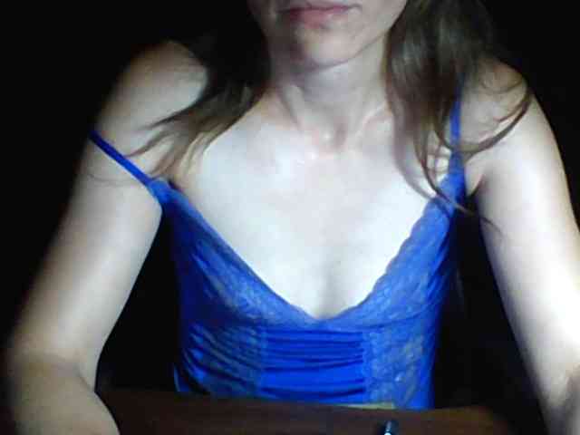 BabyLove4432 webcam
