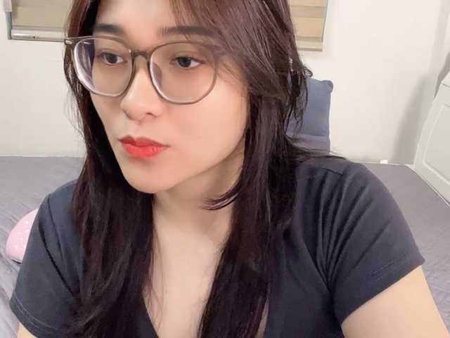 Selena295 Live Cam on BongaCams