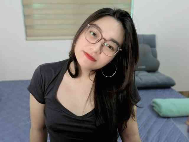 Selena295 webcam
