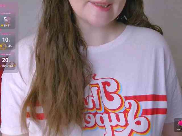 CurvyMasha webcam
