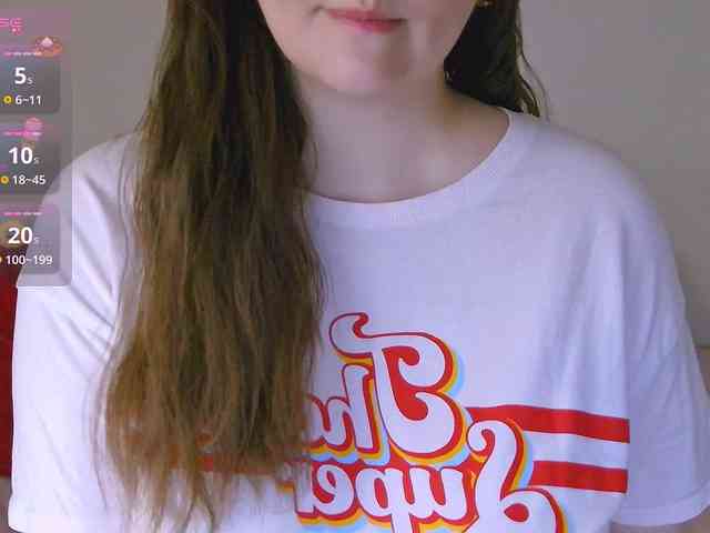 CurvyMasha webcam