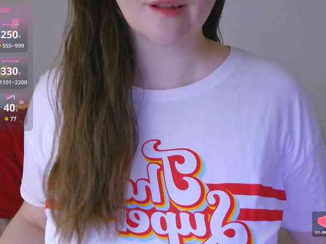 CurvyMasha webcam