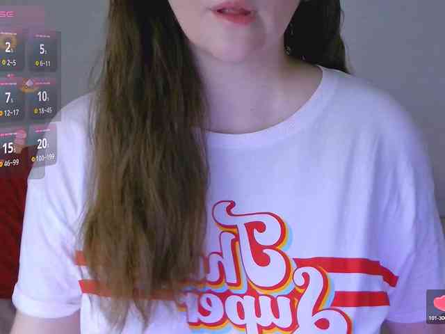 CurvyMasha webcam