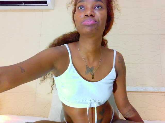 Slim-chocobar18's BongaCams show and profile