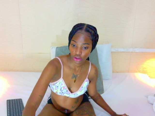 Slim-chocobar18 from BongaCams is Freechat