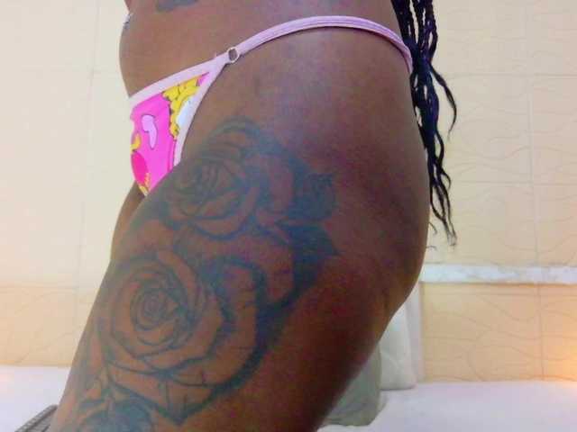 Slim-chocobar18's BongaCams show and profile