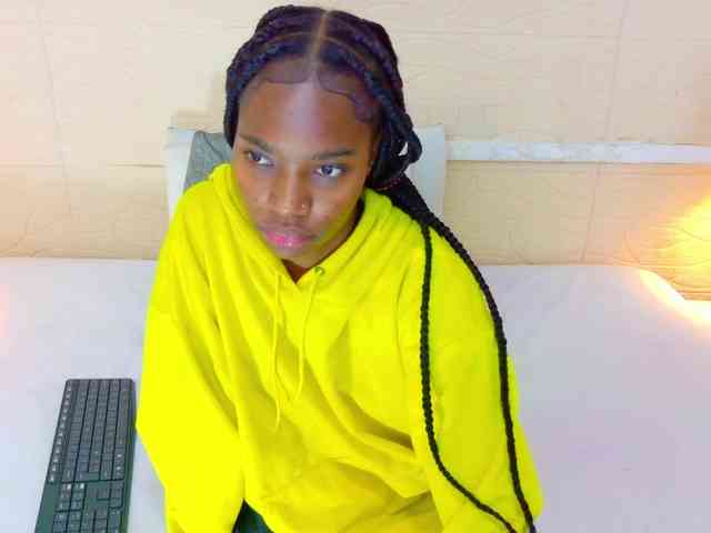 Slim-chocobar18 webcam