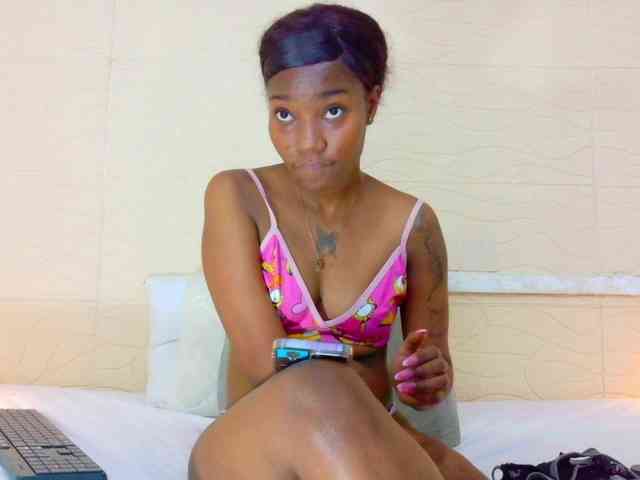 Slim-chocobar18 webcam