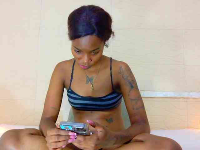 Slim-chocobar18 webcam