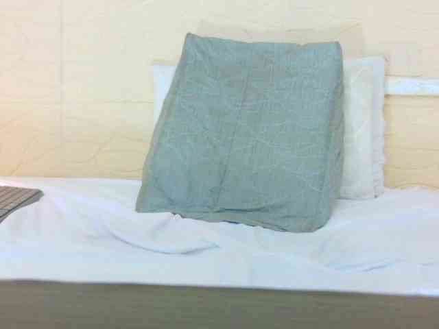 Slim-chocobar18 webcam