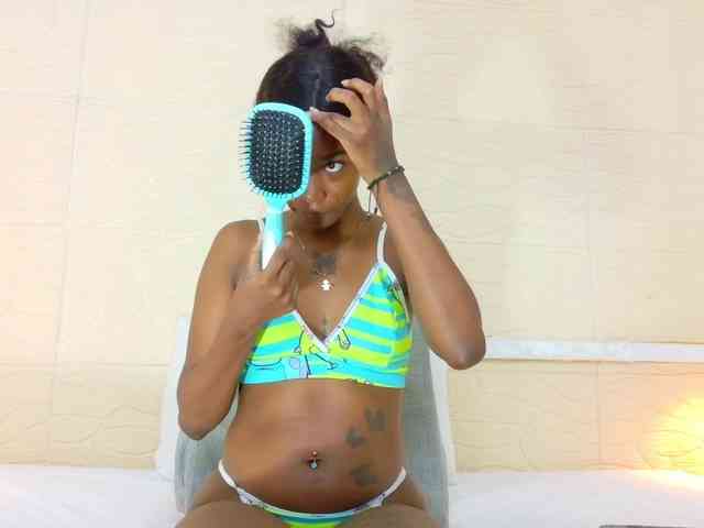 Slim-chocobar18 webcam