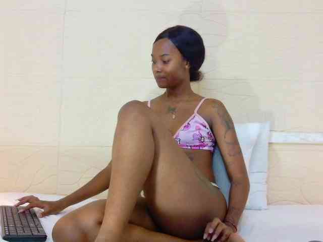 Slim-chocobar18 webcam
