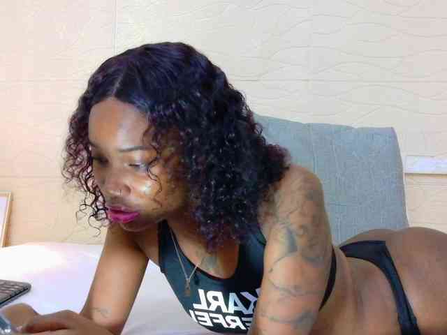 Slim-chocobar18 webcam