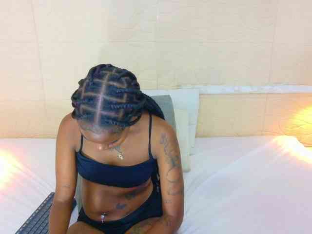 Slim-chocobar18 webcam