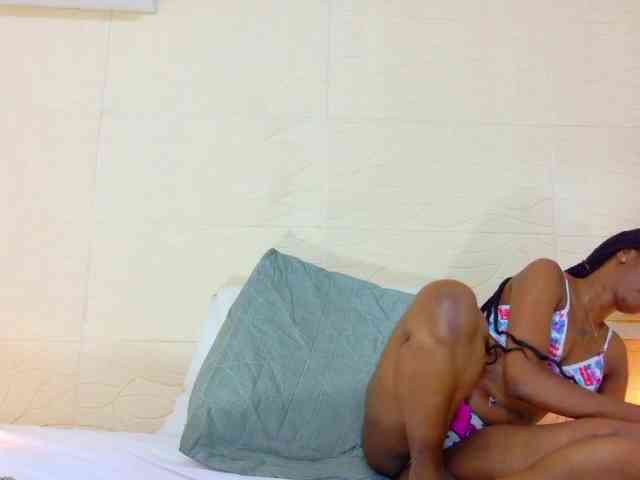 Slim-chocobar18 webcam