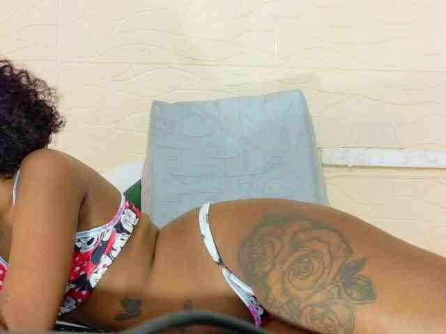 Slim-chocobar18 webcam