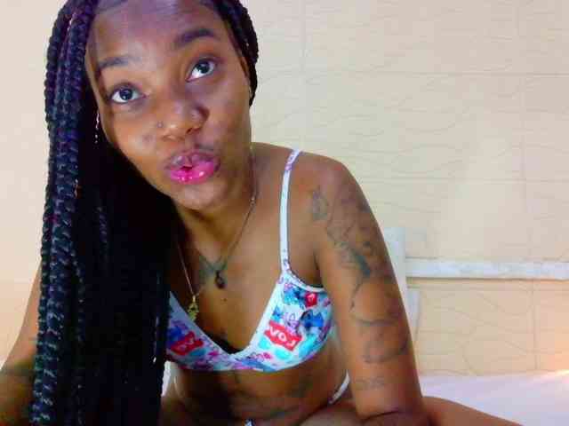 Slim-chocobar18 webcam