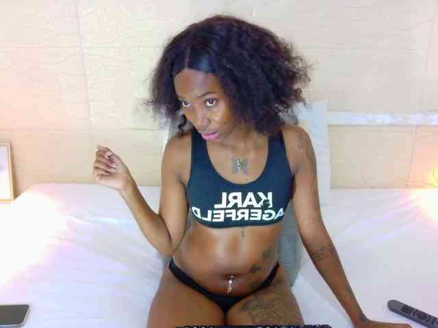 Slim-chocobar18 webcam