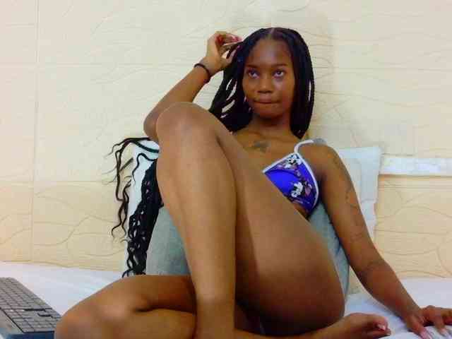 Slim-chocobar18 webcam