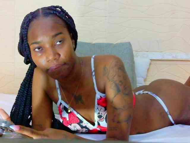 Slim-chocobar18 webcam