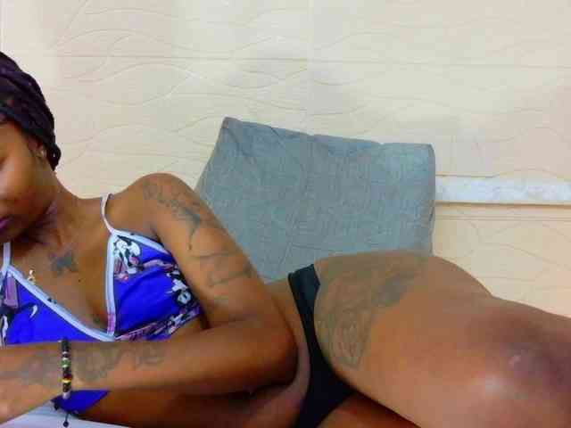 Slim-chocobar18 webcam