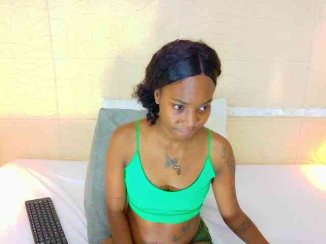 Slim-chocobar18 webcam