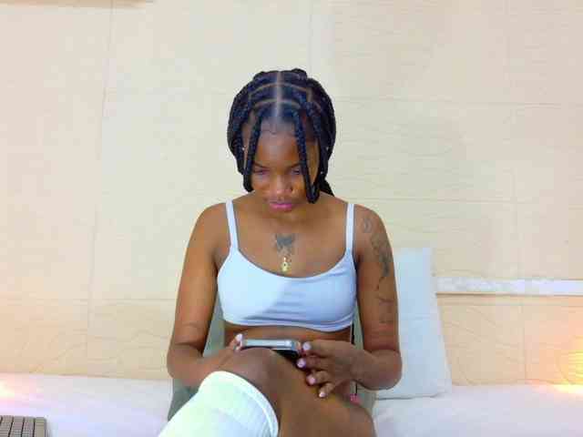 Slim-chocobar18 webcam