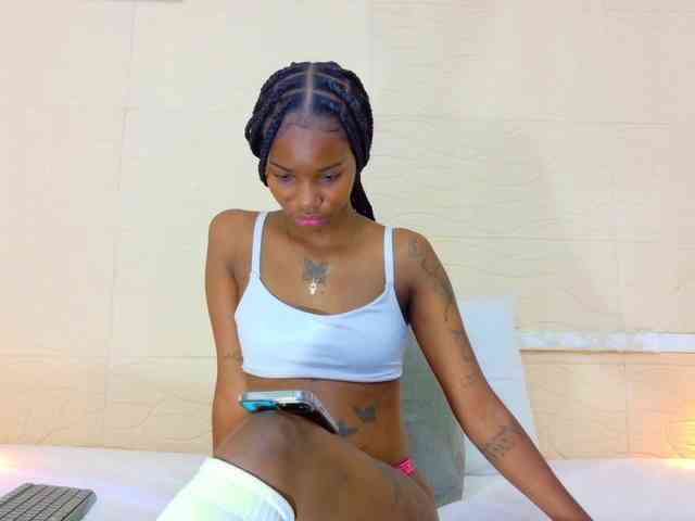 Slim-chocobar18 webcam