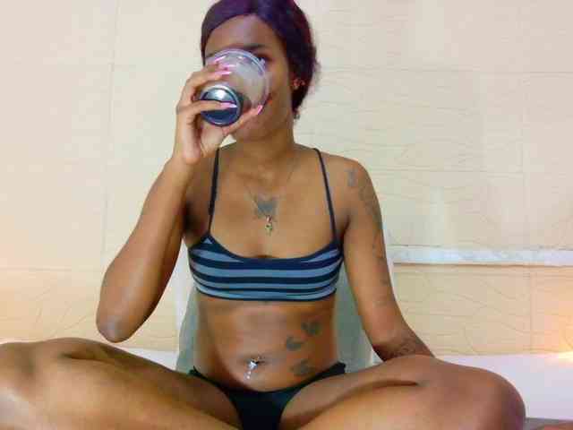 Slim-chocobar18 webcam