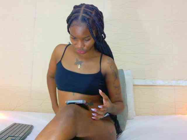 Slim-chocobar18 webcam